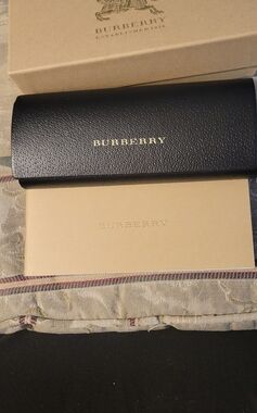 NEW Burberry Black Leather Sunglasses Case with Gold Logo Accent